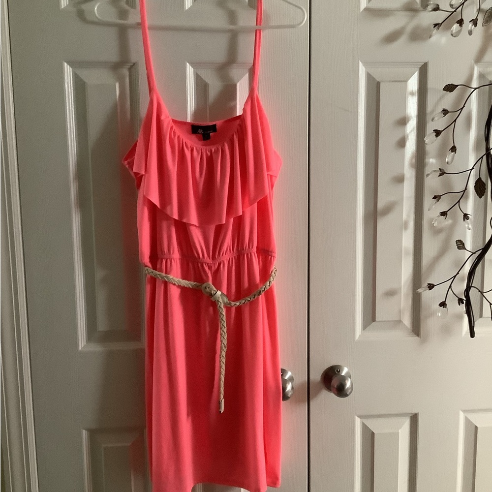 Coral NWOT Beautiful Summertime Dress.